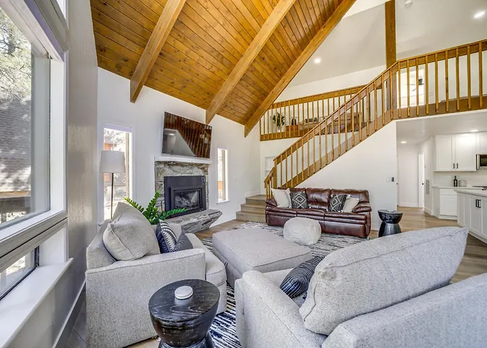Family Friendly: Modern In Munds Park! Munds Park